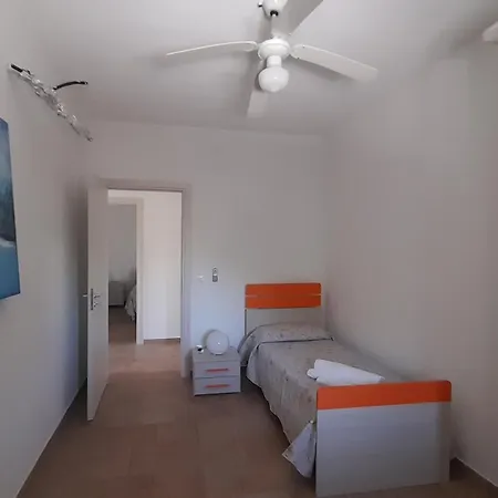 Micalice's Sea House Villa *